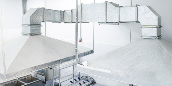 Limpiezas Campanas Extractoras de Cocinas en Sevilla · Cocina de Campings